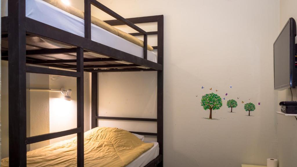 Gotum Hostel 1 Пхукет Екстер'єр фото