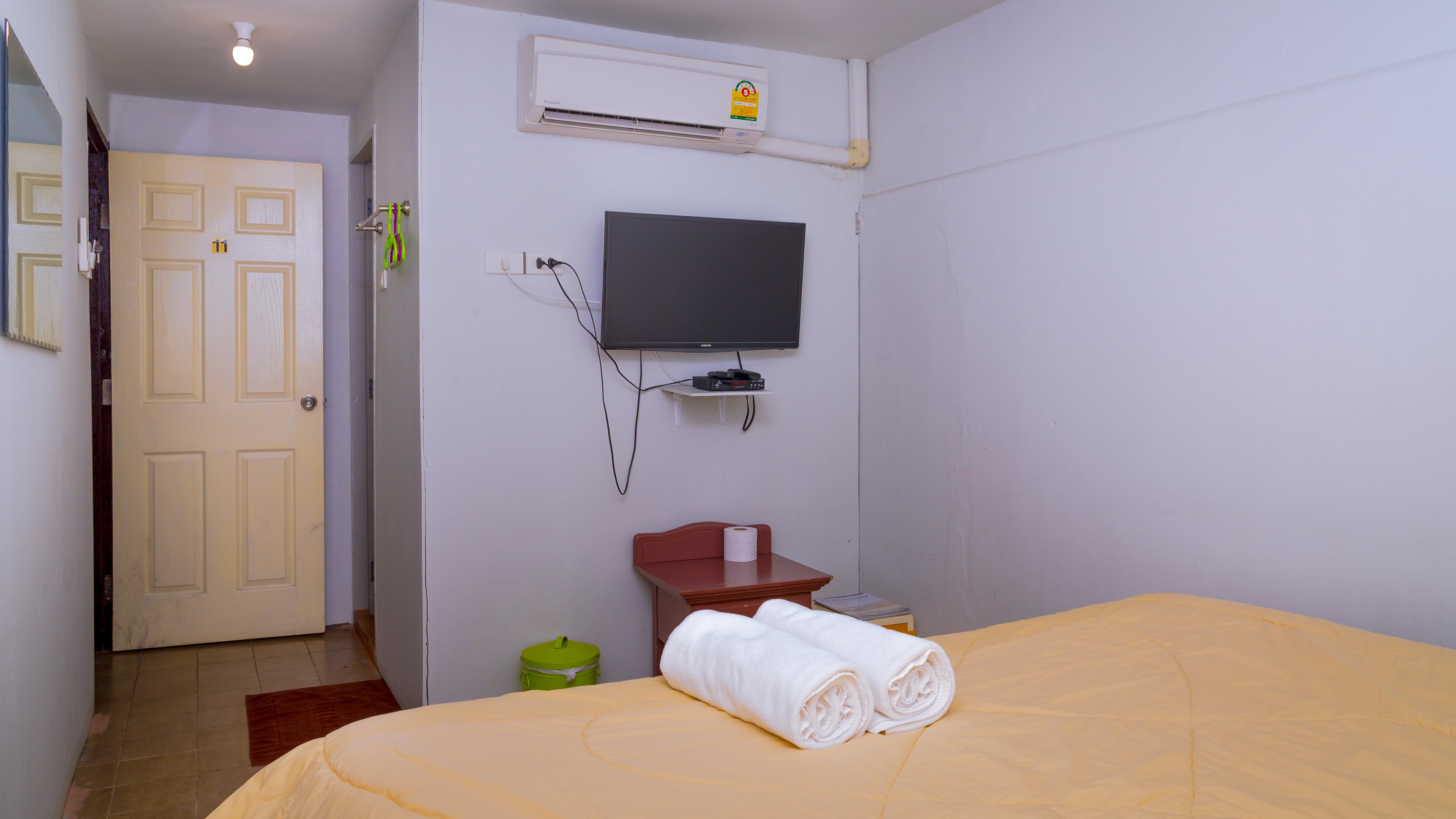 Gotum Hostel 1 Пхукет Екстер'єр фото